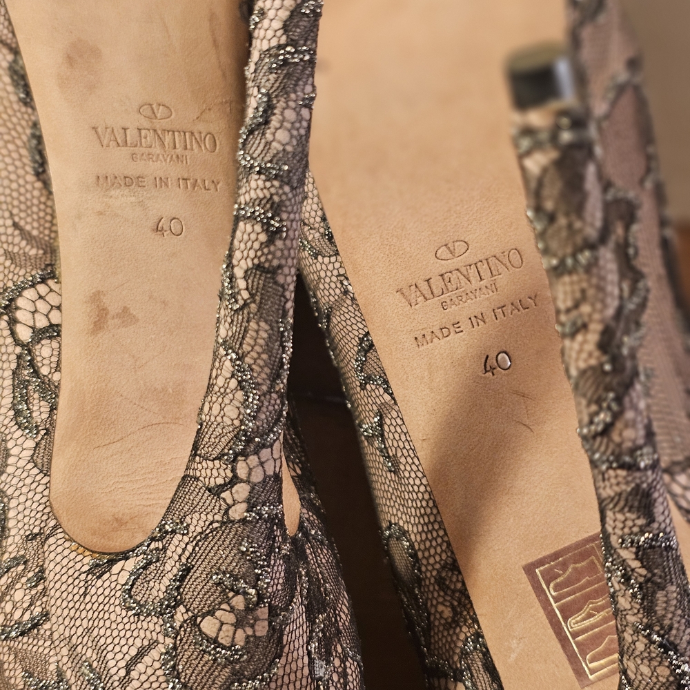 Valentino Women's Lace Flats - Black and Tan